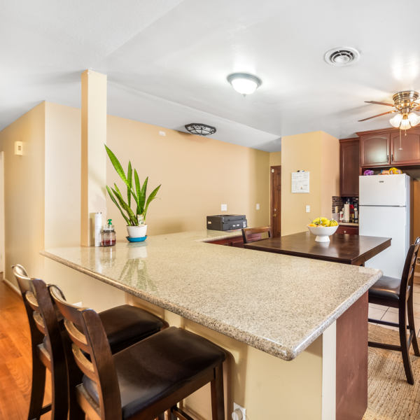 Full Service Cleaning – Airbnb Turnover | Deep Cleaning | Residential | Commercial