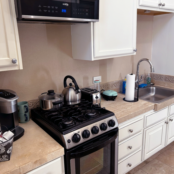 Full Service Cleaning – Airbnb Turnover | Deep Cleaning | Residential | Commercial